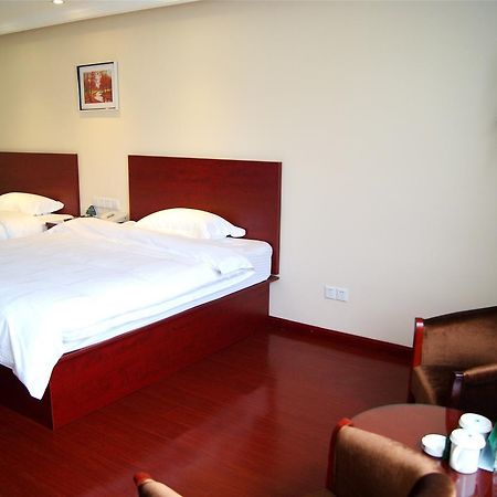 Greentree Inn Shandong Qingdao Development District Sdust Express Hotel Exterior foto